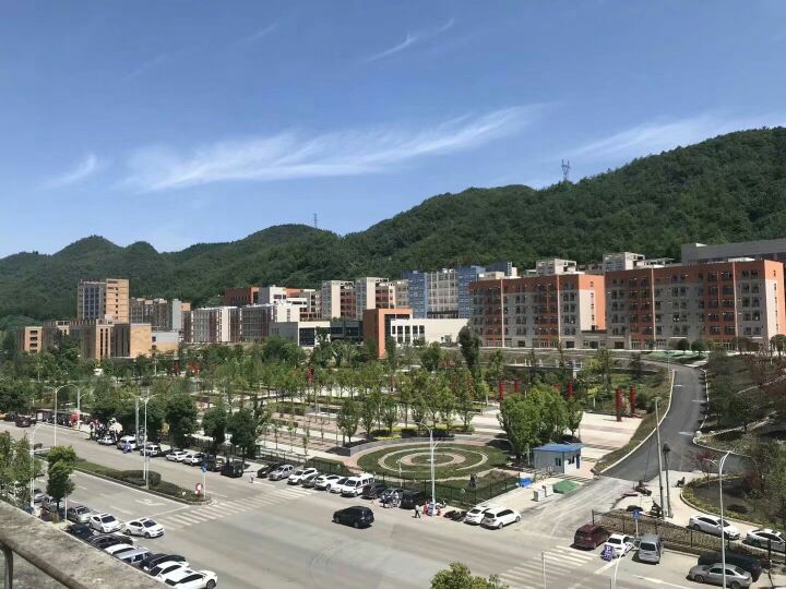 六盤水市第二十三中學-北門,電話,路線,公交,地址,地圖.